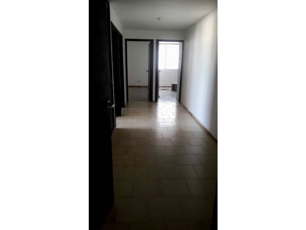 Apartamento en Venta   de 4 habitaciones