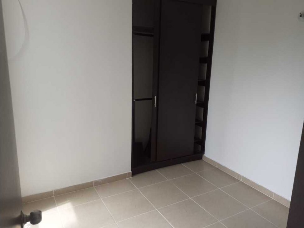 Apartamento en venta en Dosquebradas vía a frailes/ COD: 5115148