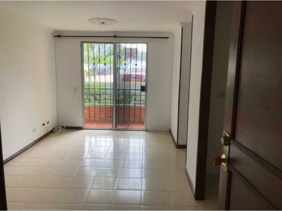 Apartamento en venta en el aguacatal oeste de cali