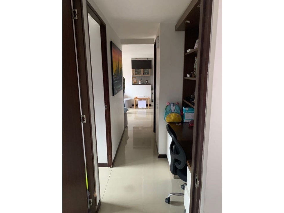 Apartamento en venta en Loma de los Bernal