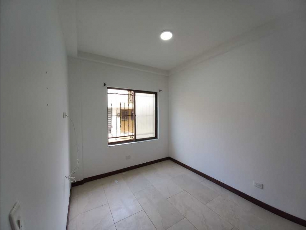 Apartamento en venta en Santa Rosa sector Manantial / COD: 6168010