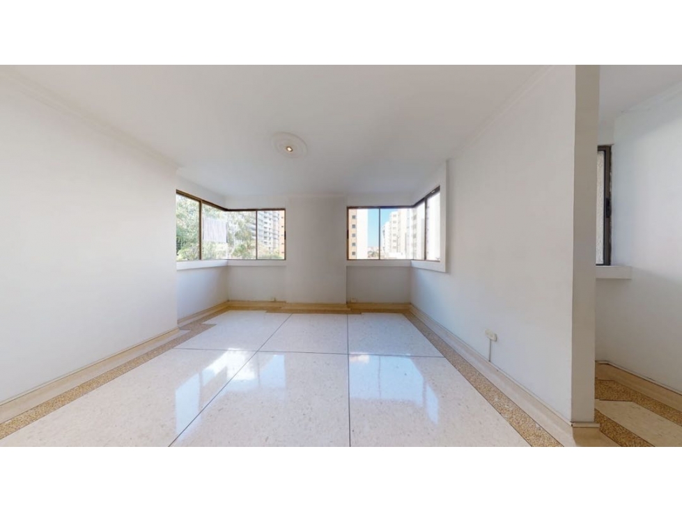 Apartamento en venta, sector Alto Prado.