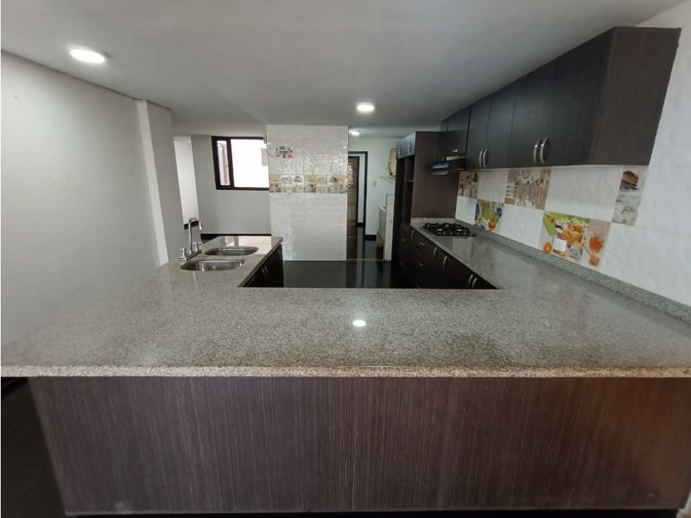 Apartamento en venta sector centro Pereira cod 5675692