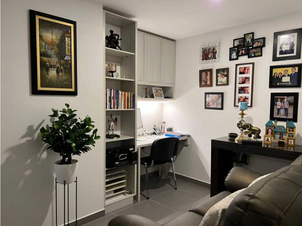 APARTAMENTO EN VENTA SECTOR GUAYABAL FRENTE A CIUDAD DEL RÍO, MEDELLÍN