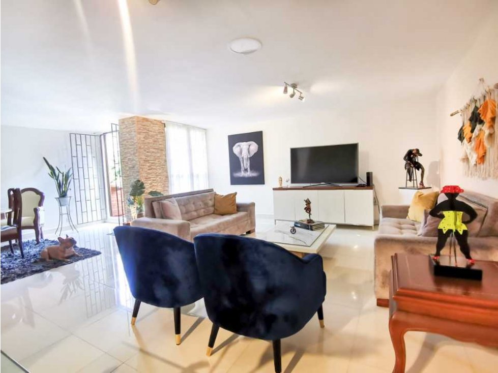 Apartamento en venta segundo piso, conquistadores