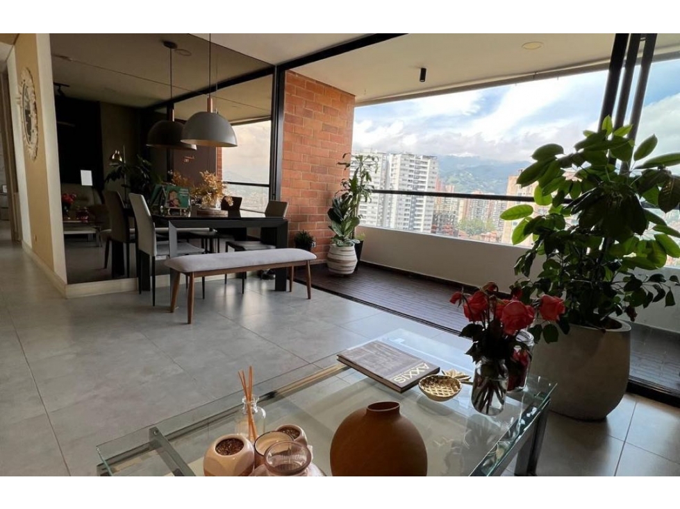 Apartamento | Loma del Esmeraldal, Envigado