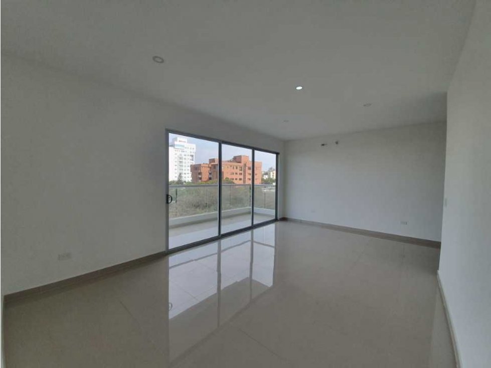 Venta Apartamento Nuevo 5to piso sector Riomar