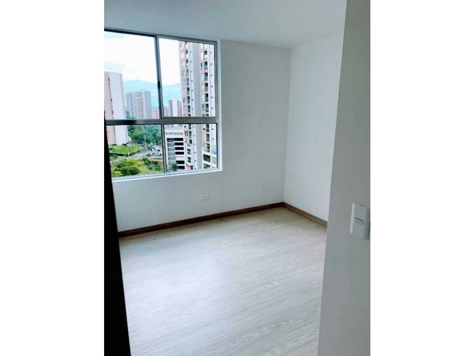 Apartamento Nuevo Loma de los Bernal