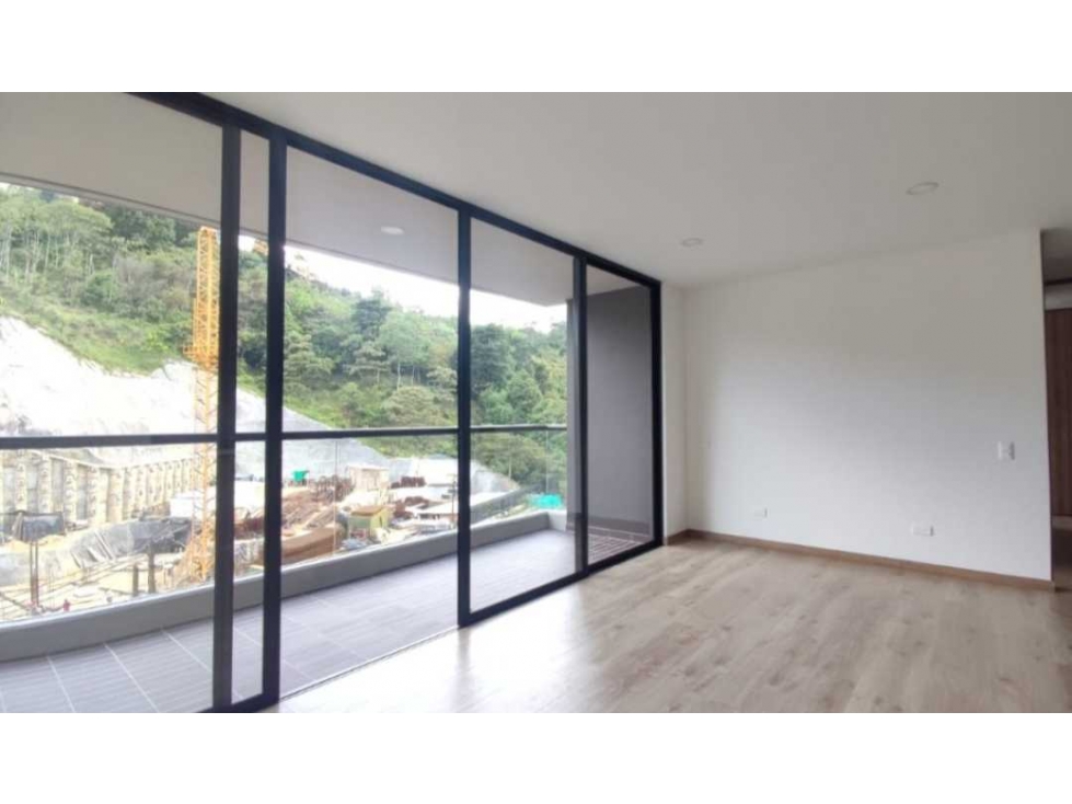 Apartamento para la venta en Envigado sector Trianon