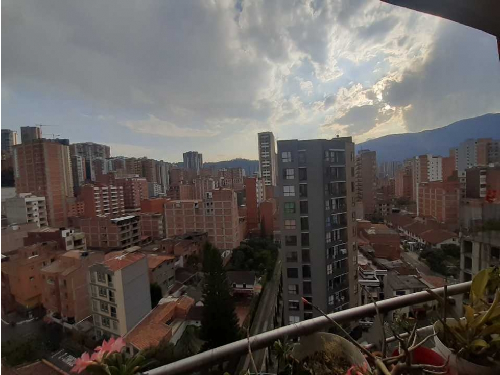 Apartamento Sabaneta 71m2 parte baja 3 cuadras abajo de parque sabanet