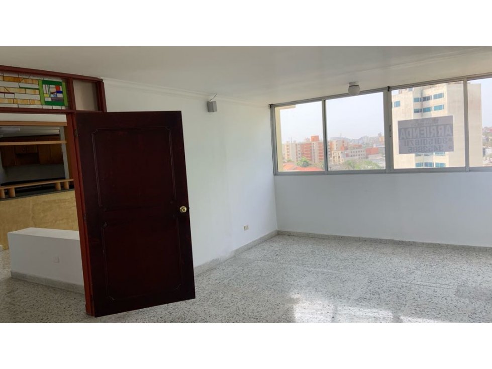 ARRIENDO APARTAMENTO BARRIO ALTO PRADO