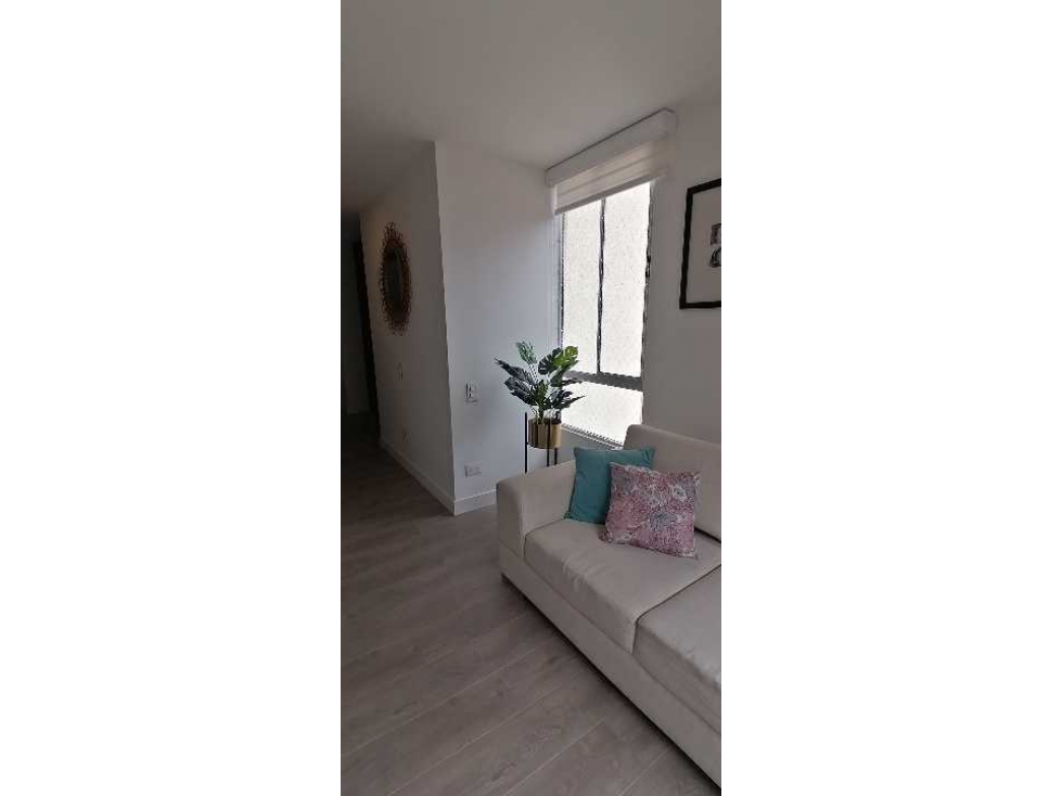 Arriendo Apartamento Parques de Fontanar