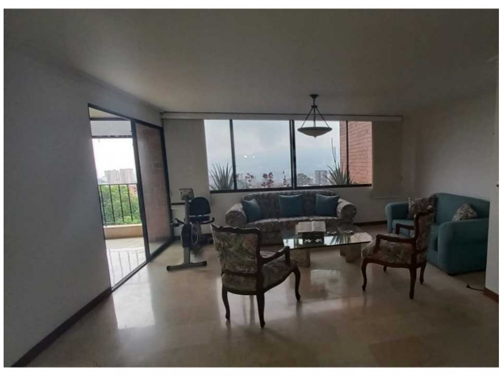 ARRIENDO APARTAMENTO  POBLADO EL TESORO