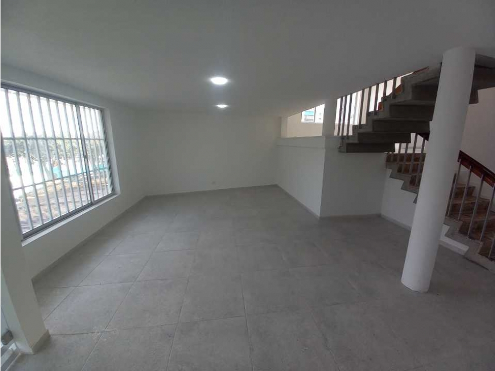 Arriendo Casa Comercial Coliseo Manizales