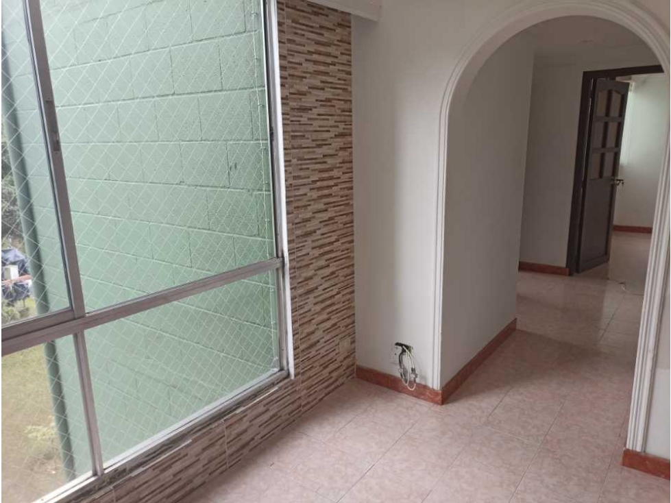 Arriendo apartamento en buenos aires medellin