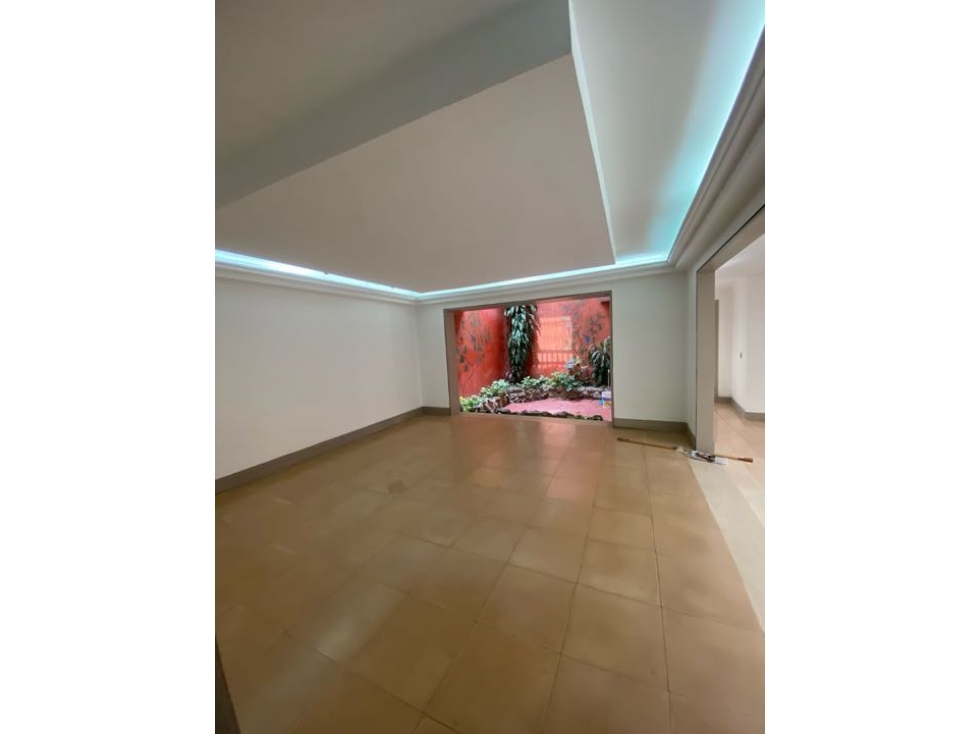 Arriendo casa independiente en Santa Teresita