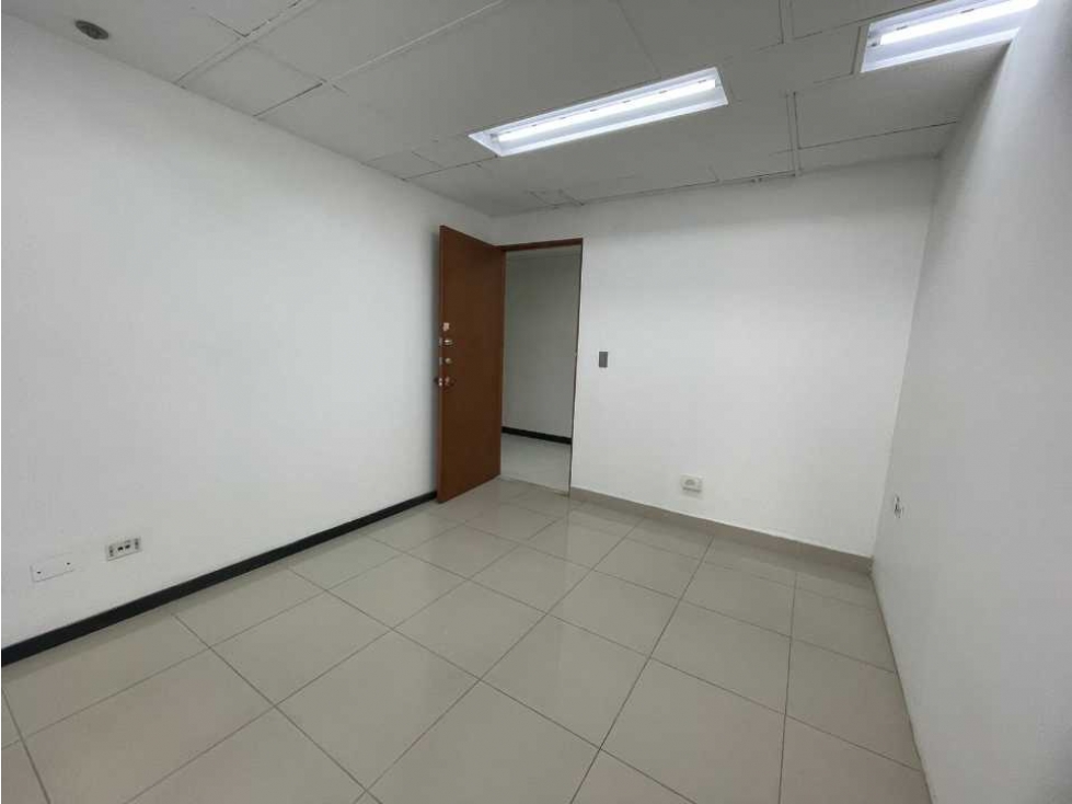 Arriendo de oficina en Medellín, sector centro