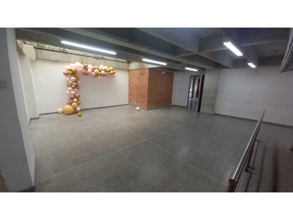 Arriendo Local Comercial Coliseo Manizales