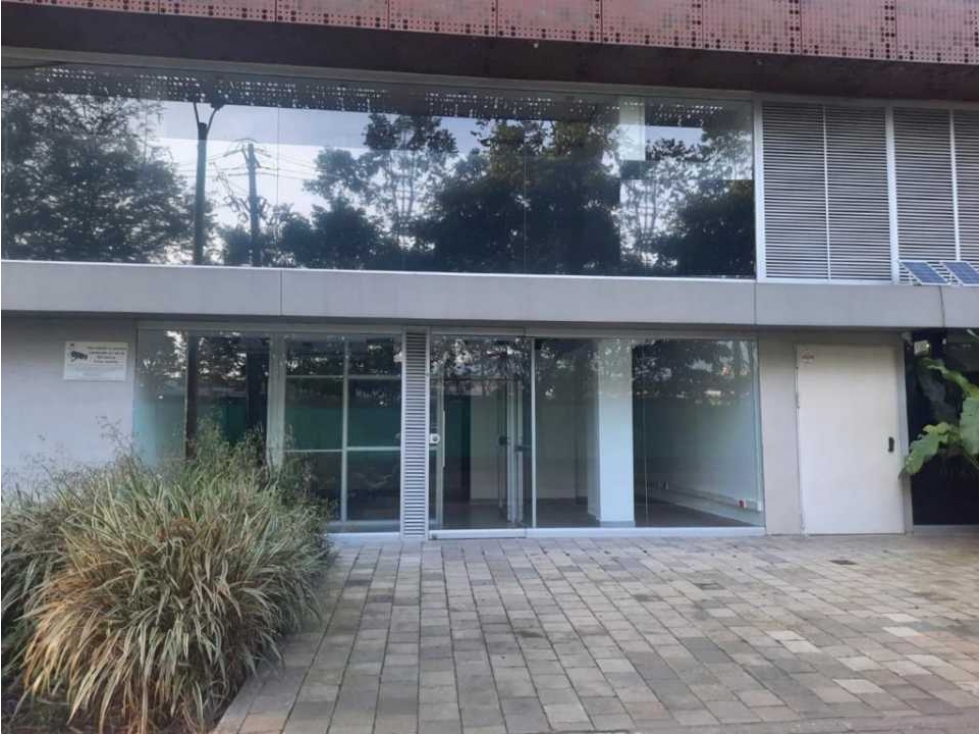 ARRIENDO LOCAL COMERCIAL EN MEDELLÍN SECTOR CUIDAD DEL RIO