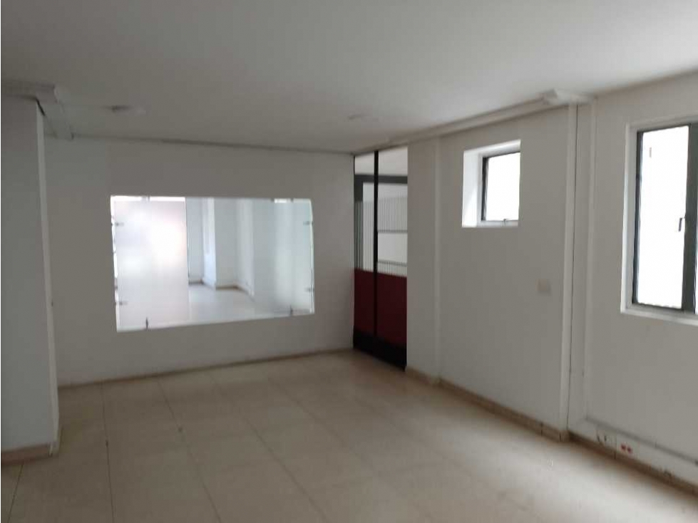 ARRIENDO OFICINA DUPLEX EN CHICO BOGOTA