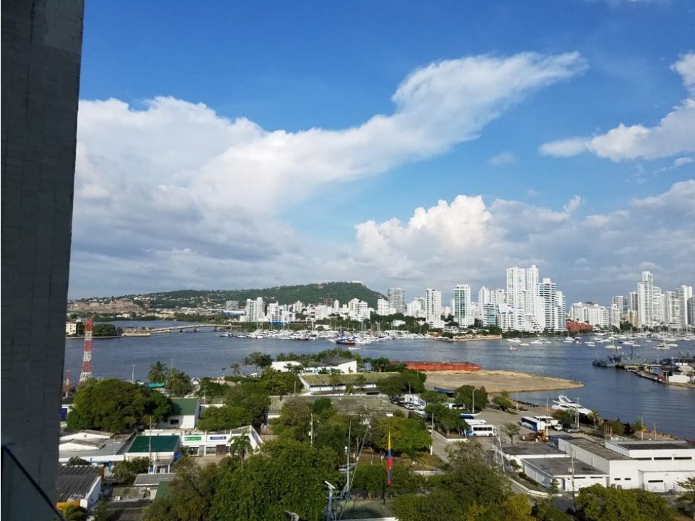 Bocagrande Vendo o arriendo apartamento amoblado frente al malecón