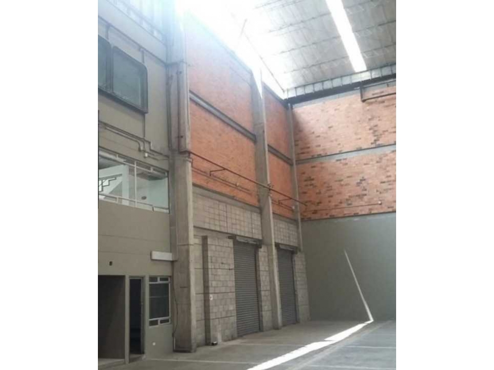 BODEGA EN ARRIENDO ZONA FONTIBÓN PARQUE INDUSTRIAL