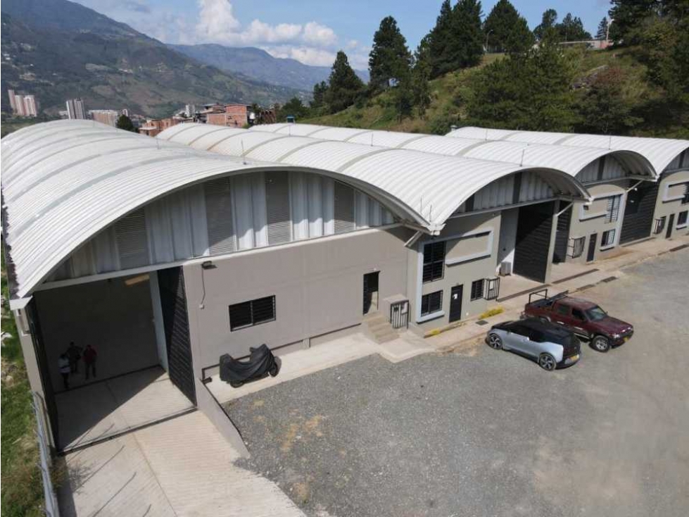 Bodega en venta  ubicada en la autopista Medellín Bogota