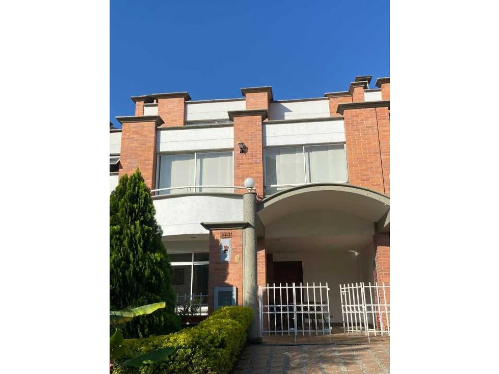 Casa en Venta en Envigado La Abadía