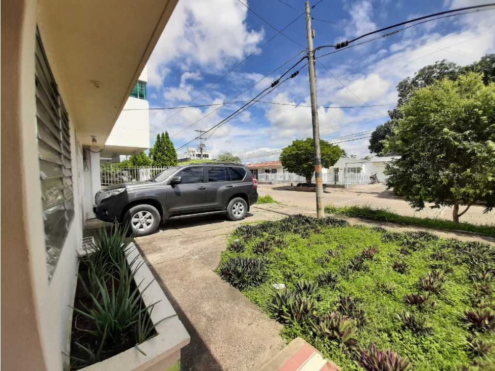 CASA ANTIGUA EN VENTA EN COSTA DE ORO- MONTERIA