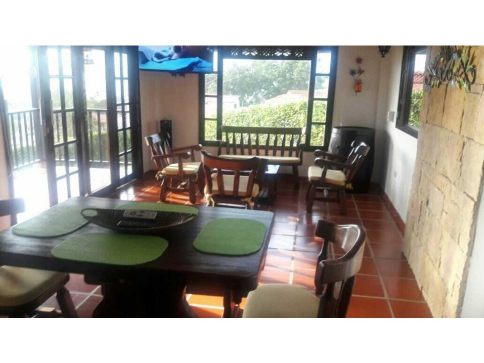 En Venta Casa Campestre con BBQ y  Piscina (pequeña) en Conjunto