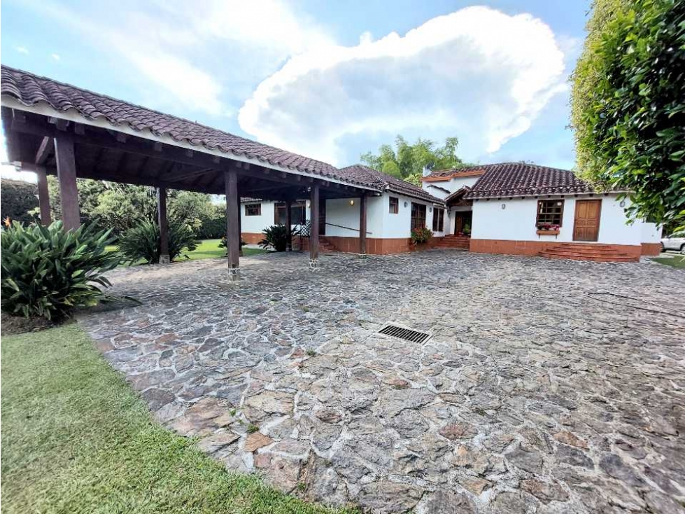 CASA CAMPESTRE EN VENTA RIONEGRO SECTOR LLANOGRANDE. PARCELACION