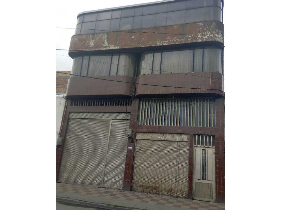 Casa con bodega y local en venta en las lunas Pasto