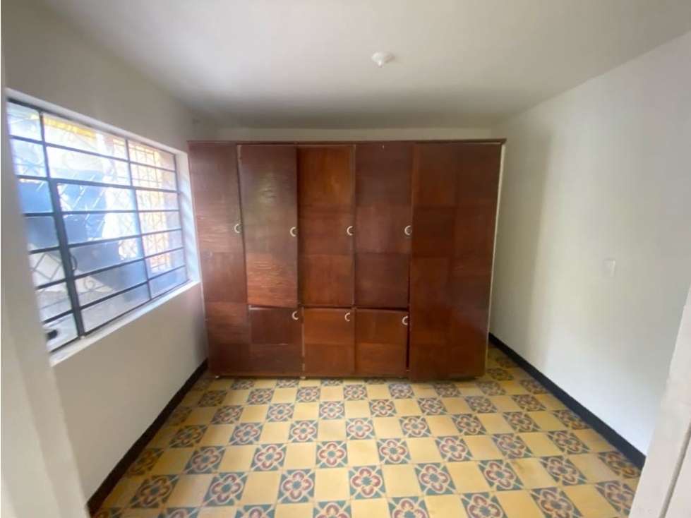 Casa en arriendo cerca al parque de Bello