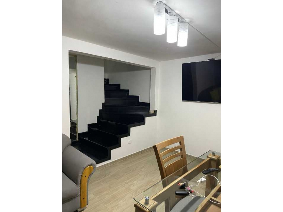 CASA EN VENTA 3 NIVELES BELÉN MEDELLÍN (N)