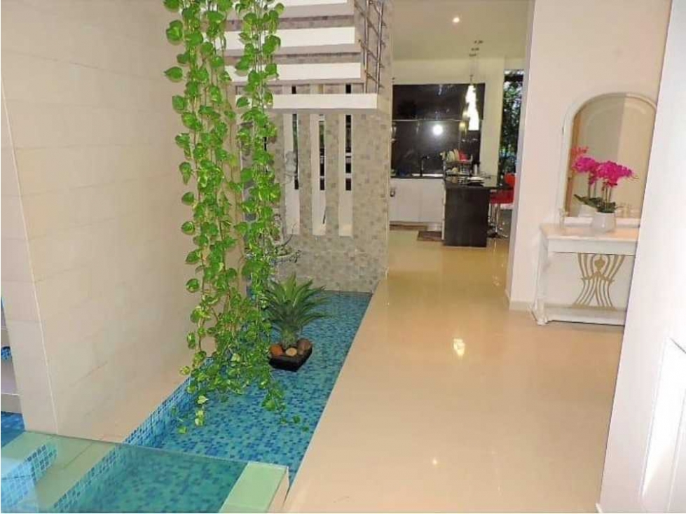 Casa en Venta en Barcelona de Indias Etapa Sarria