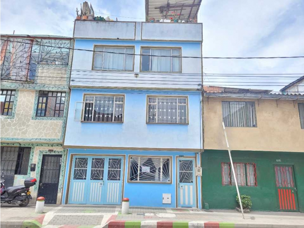 CASA EN VENTA EN DINDALITO