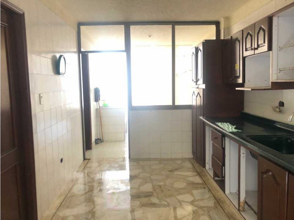 CASA EN VENTA EN EL INGENIO SUR DE CALI