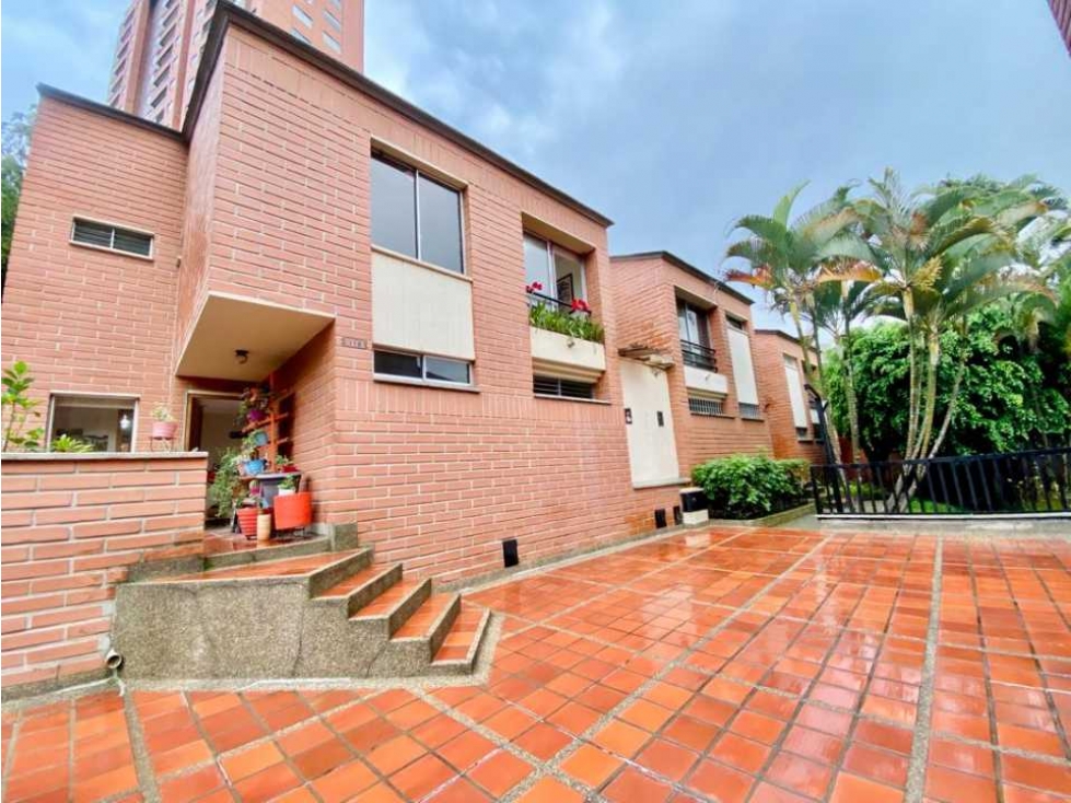 Casa en venta en tierra adentro los balsos el Poblado