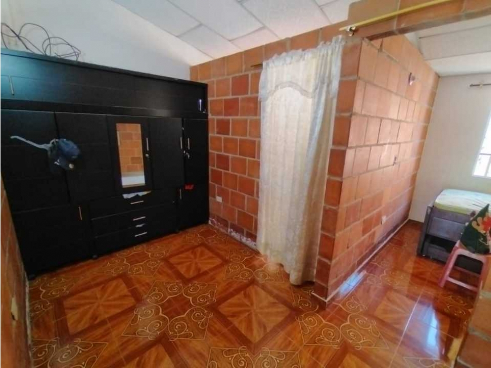 Casa para venta en oriente de cali barrio ciudad del Campo vehicular