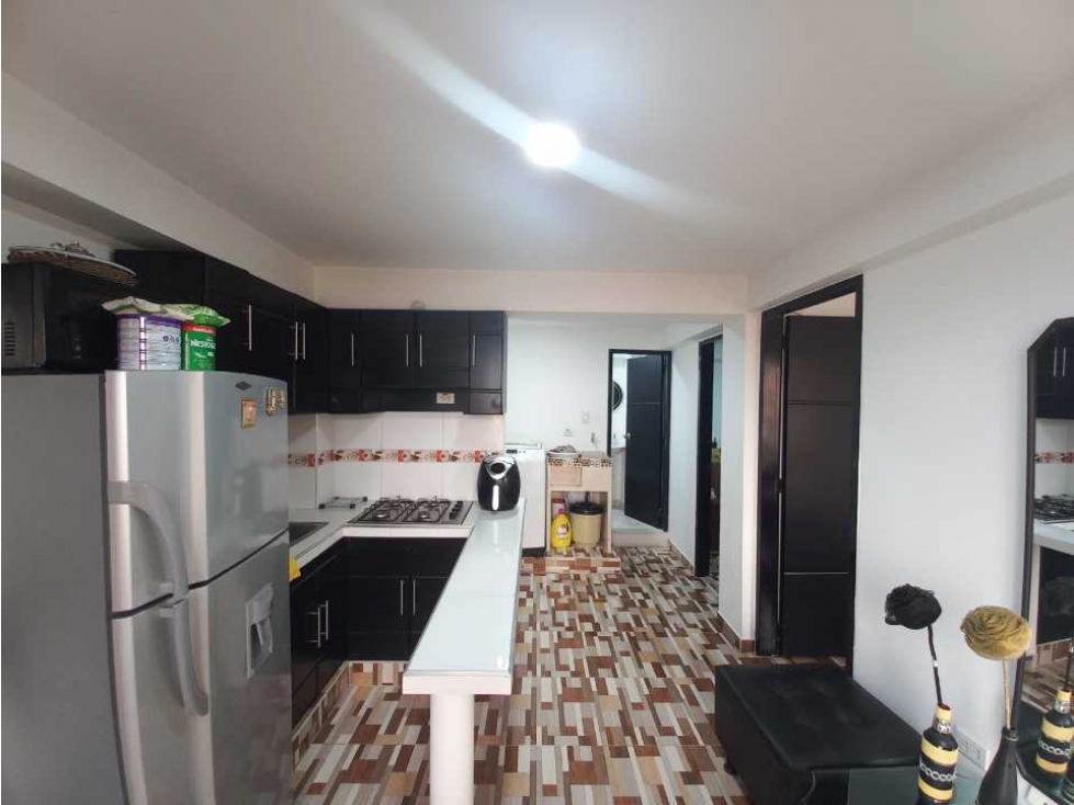 Edificio en venta en Santa Rosa sector La Hermosa / COD:6180545