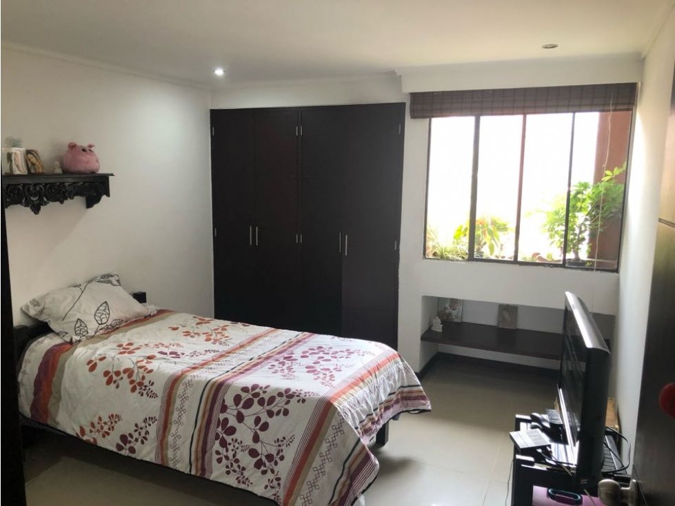 Apartamento en venta - Las Palmas, Loma al frente de restaurante Asia