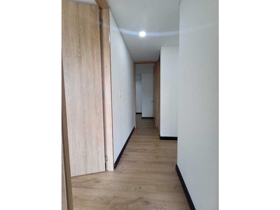 Edificio Sofimar - Chía apartamento 2 piso Parqueadero cubierto