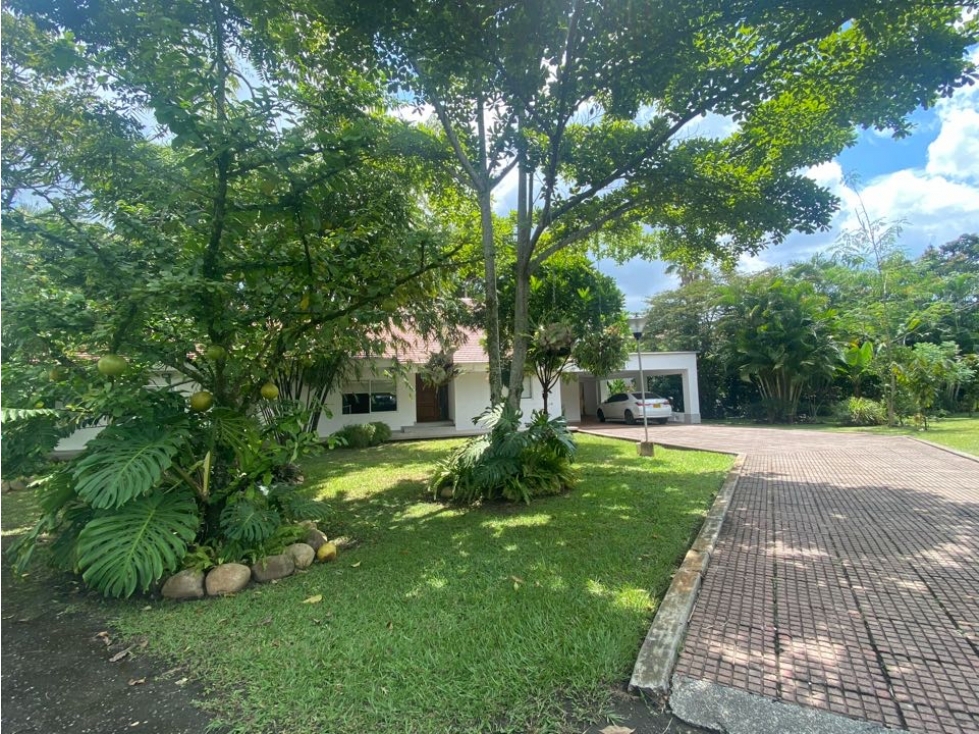 En Arriendo Casa exclusivo sector de Pance, Sur de Cali - Valle