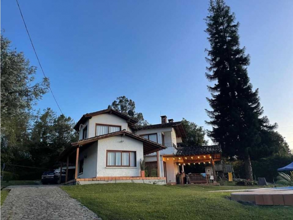 FINCA EN VENTA UBICADA EN RIONEGRO ANTIOQUIA, SECTOR U DE A