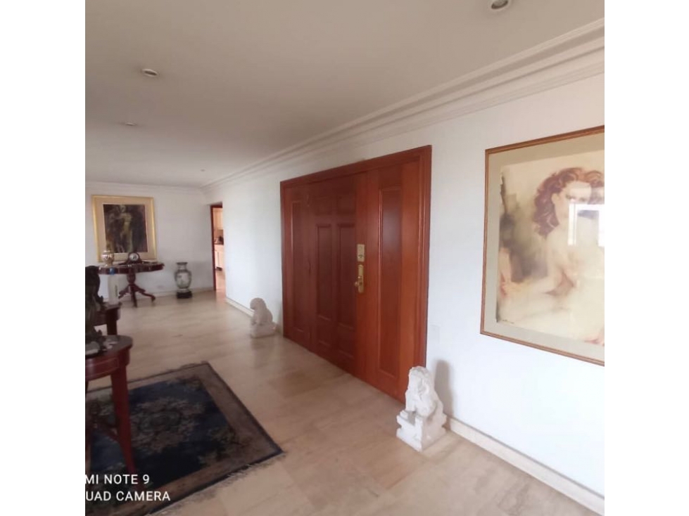 OPORTUNIDAD VENTA APTO ROSALES  421m2