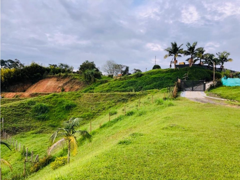 HERMOSA CASA FINCA EN EL CARMEN