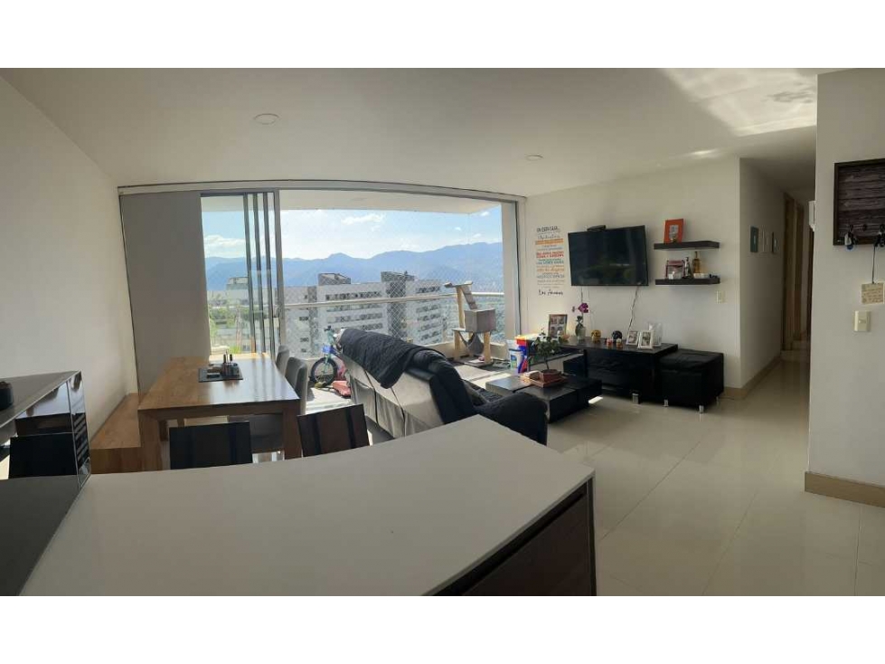 HERMOSO APARTAMENTO EN LA LOMA DEL INDIO CON UNA VISTA BELLISIMA.