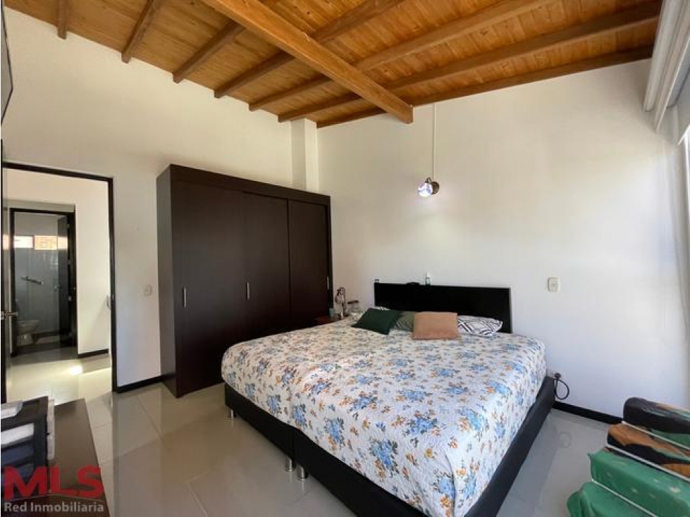 LINDA CASA EN RIONEGRO(MLS#235257)