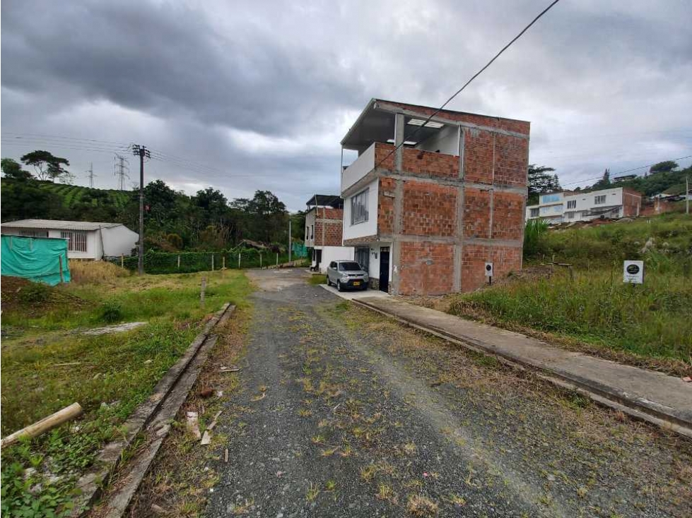 Lote en Venta en Dosquebradas Colinas del Bosque / COD: 6054292