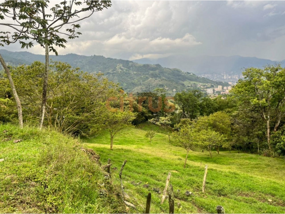 Lote en Venta en Envigado - Loma Del Escobero